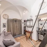Tesla Opera