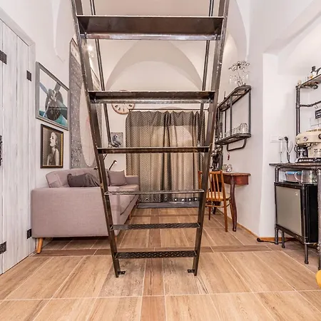 호텔 Tesla Opera Banská Štiavnica